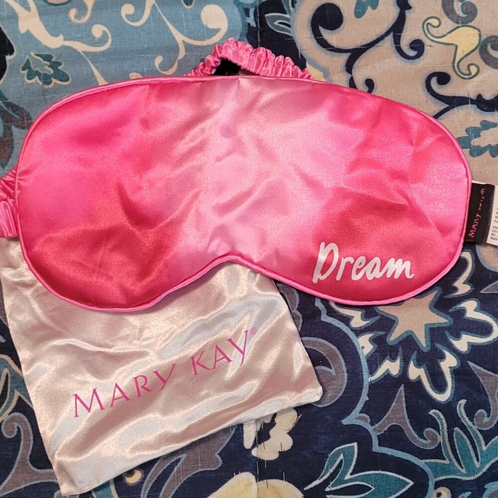 Brand NEW! Mary Kay Special Edition Pink Satin Sleep Mask ("Dream")